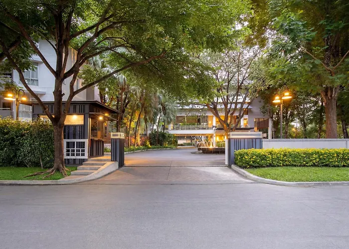 The Park Nine Srinakarin 酒店 曼谷