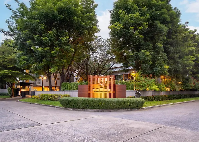 酒店 The Park Nine Srinakarin 4*