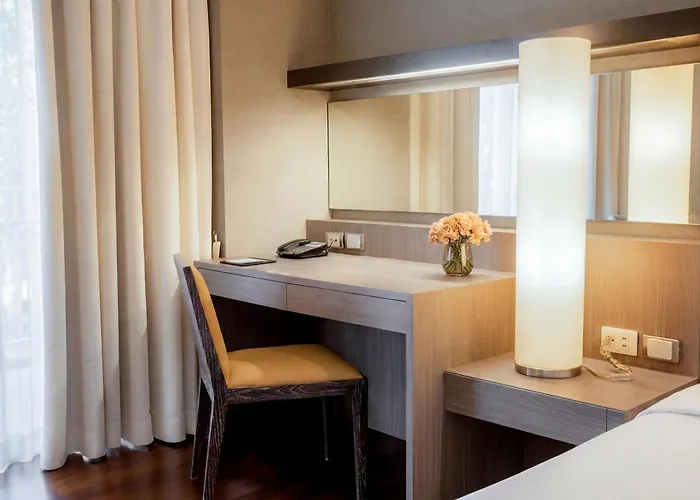 The Park Nine Srinakarin 4*
