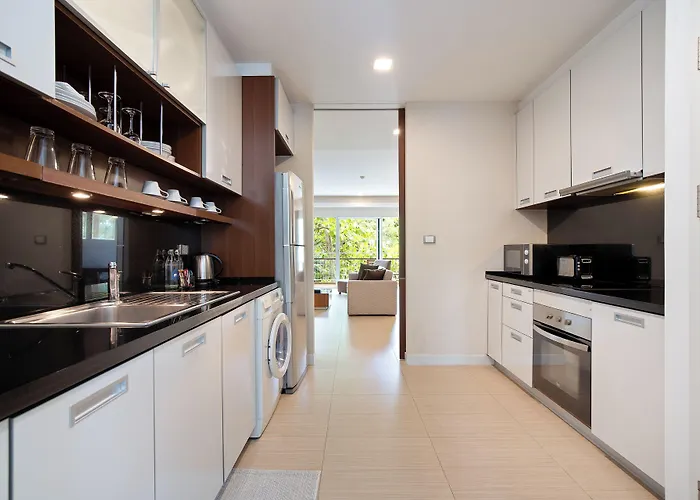 The Park Nine Srinakarin فندق