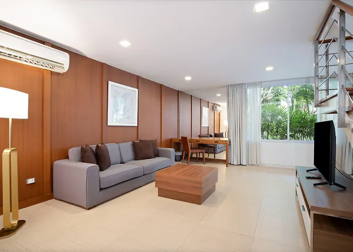 The Park Nine Srinakarin Banguecoque
